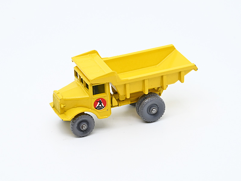 EUCLID QUARRY TRUCK No. 6B4