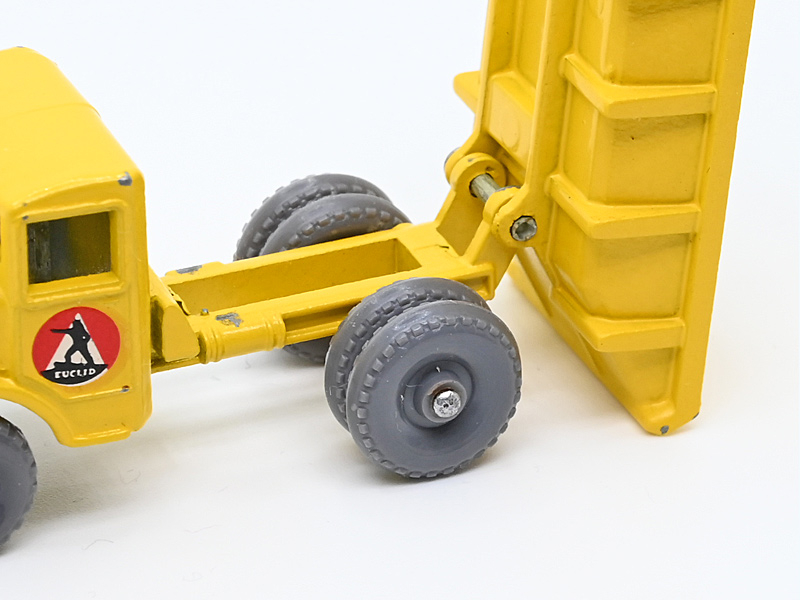 EUCLID QUARRY TRUCK No. 6B4