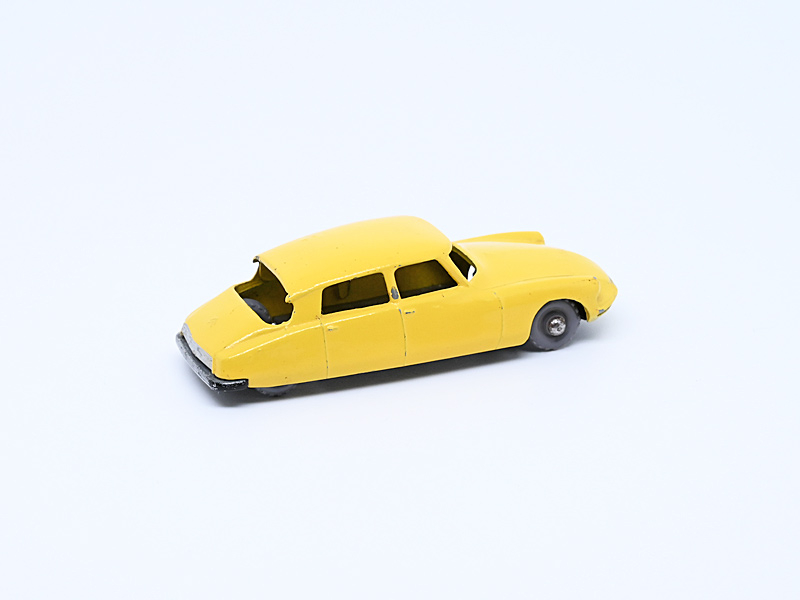 Preview: CITROEN D.S. 19 No. 66A3