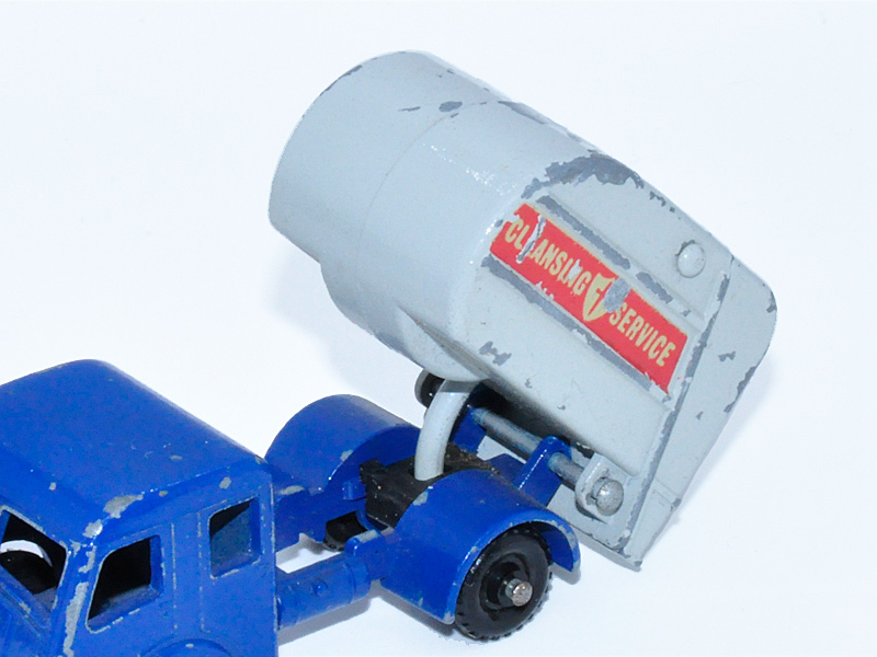 TIPPAX REFUSE COLLECTOR No. 15C1