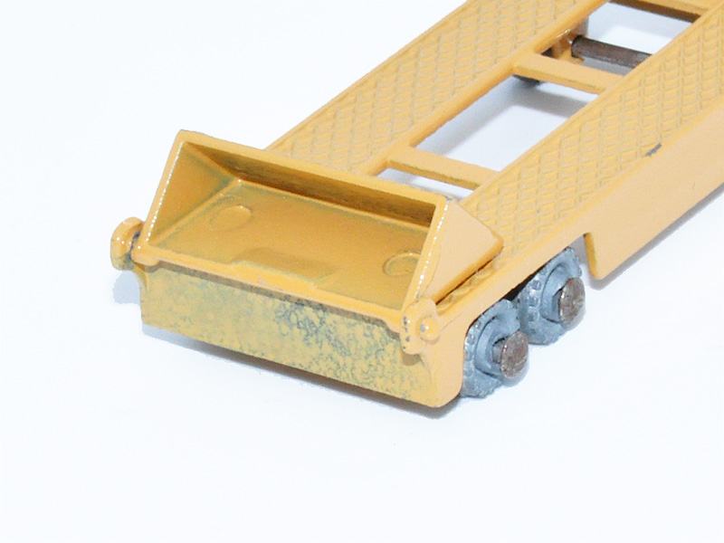 TRANSPORTER TRAILER No. 16A2
