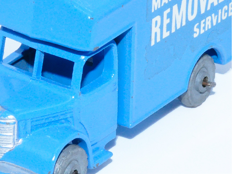 BEDFORD REMOVALS VAN No. 17A1