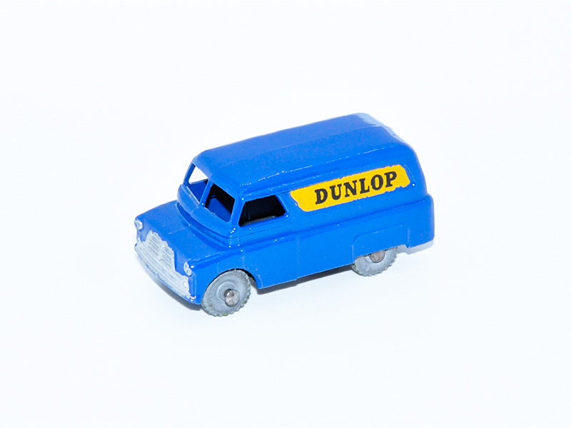 BEDFORD 12CWT VAN "DUNLOP" No. 25A1