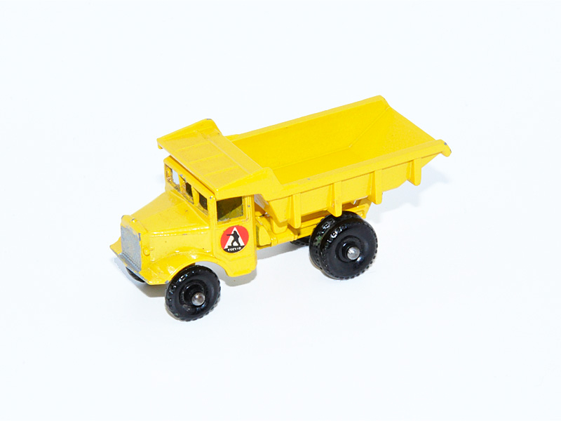 EUCLID QUARRY TRUCK No. 6B7