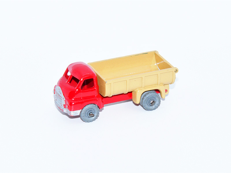 BEDFORD 7 TON TIPPER No. 40A1