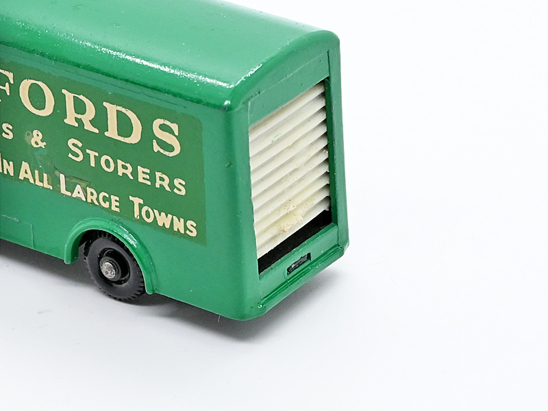 GUY "PICKFORDS" REMOVAL VAN No. 46B20