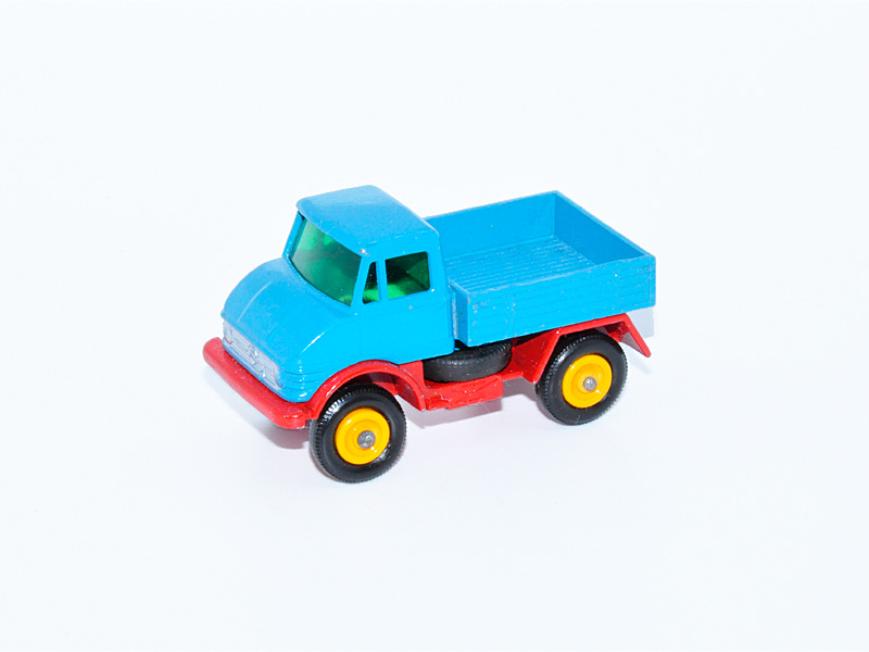 MERCEDES "UNIMOG" No. 49B6