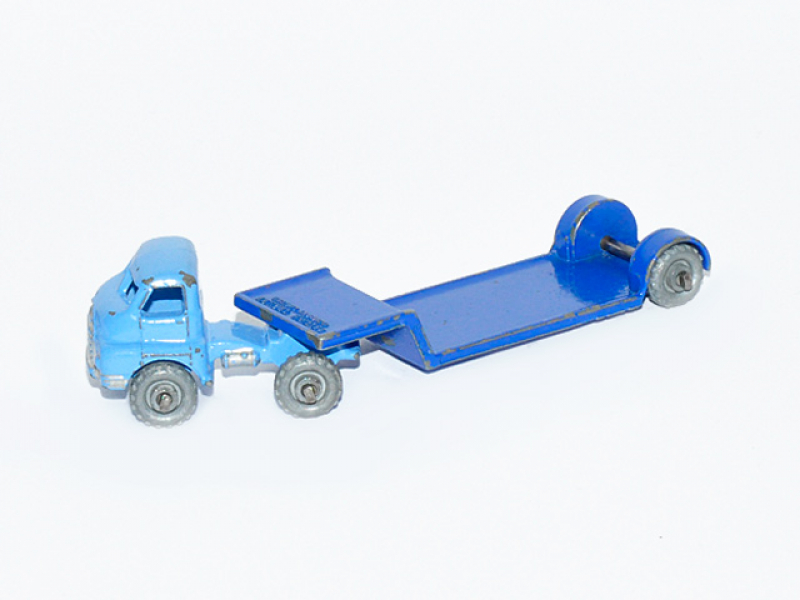 BEDFORD LOW LOADER No. 27A1
