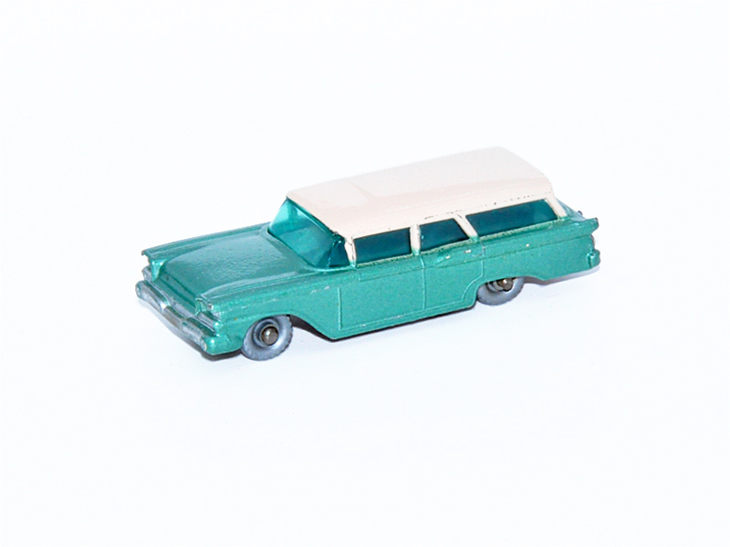 AMERICAN FORD (FAIRLANE) STATION WAGON No. 31B11