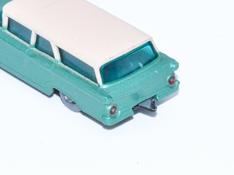 AMERICAN FORD (FAIRLANE) STATION WAGON No. 31B14