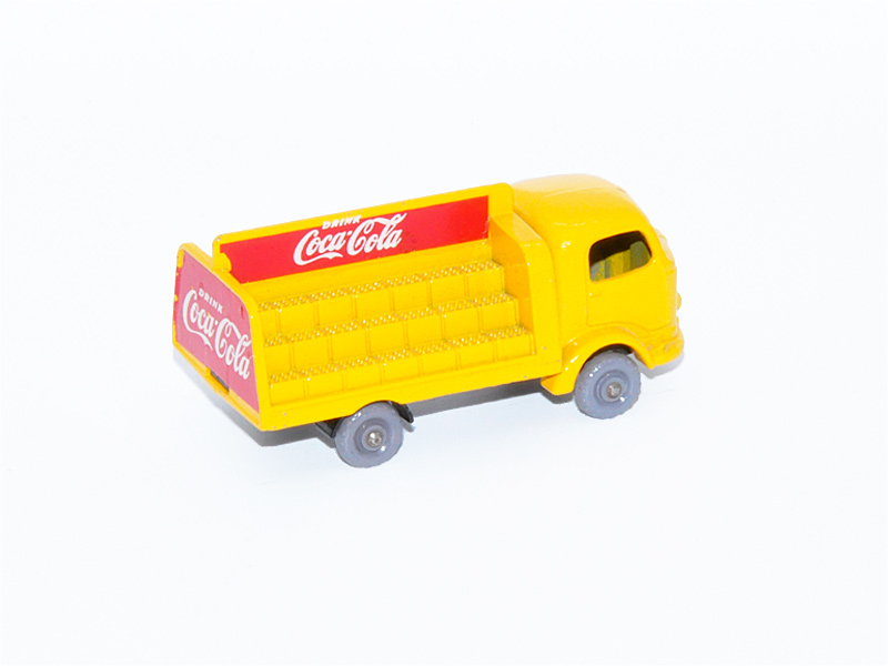 KARRIER BANTAM 2 TON "Coca-Cola" No. 37B3