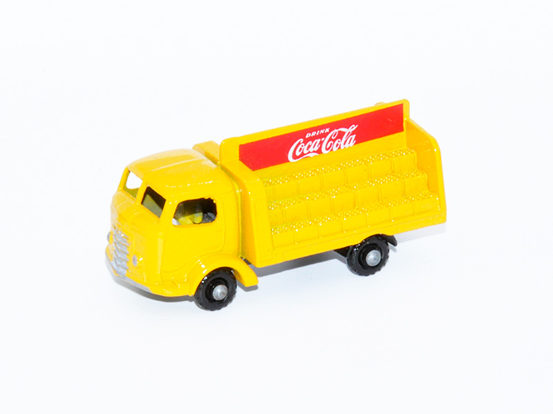 KARRIER BANTAM 2 TON No. 37B8 "Coca-Cola"