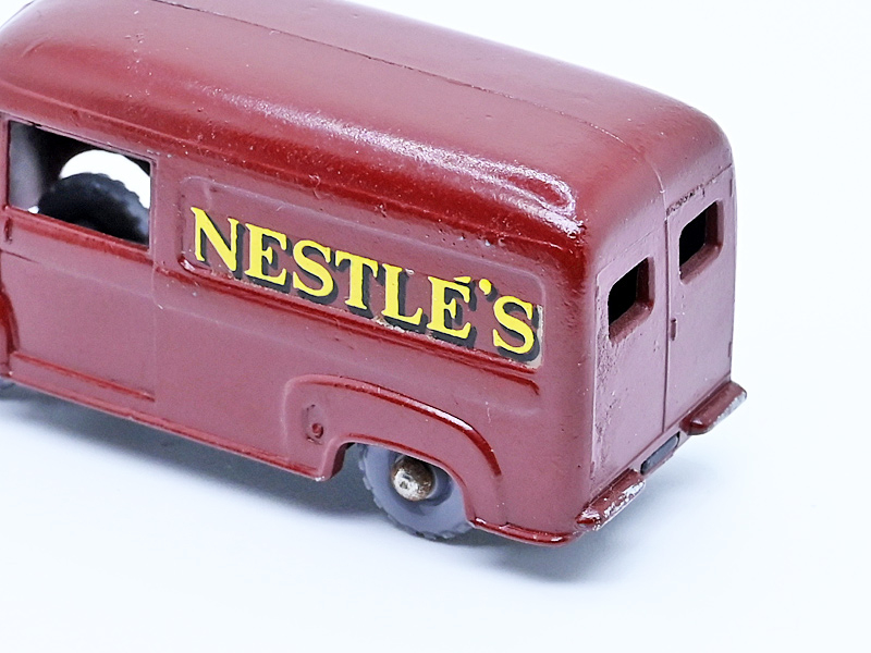 COMMER 30 CWT VAN "NESTLE'S"  No. 69A4