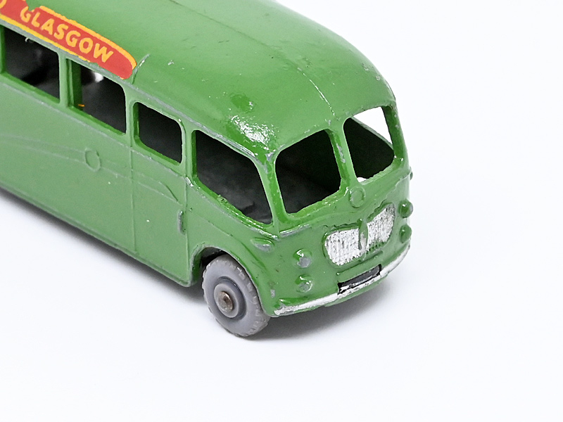 BEDFORD DUPLE LUXORY COACH No. 21B5